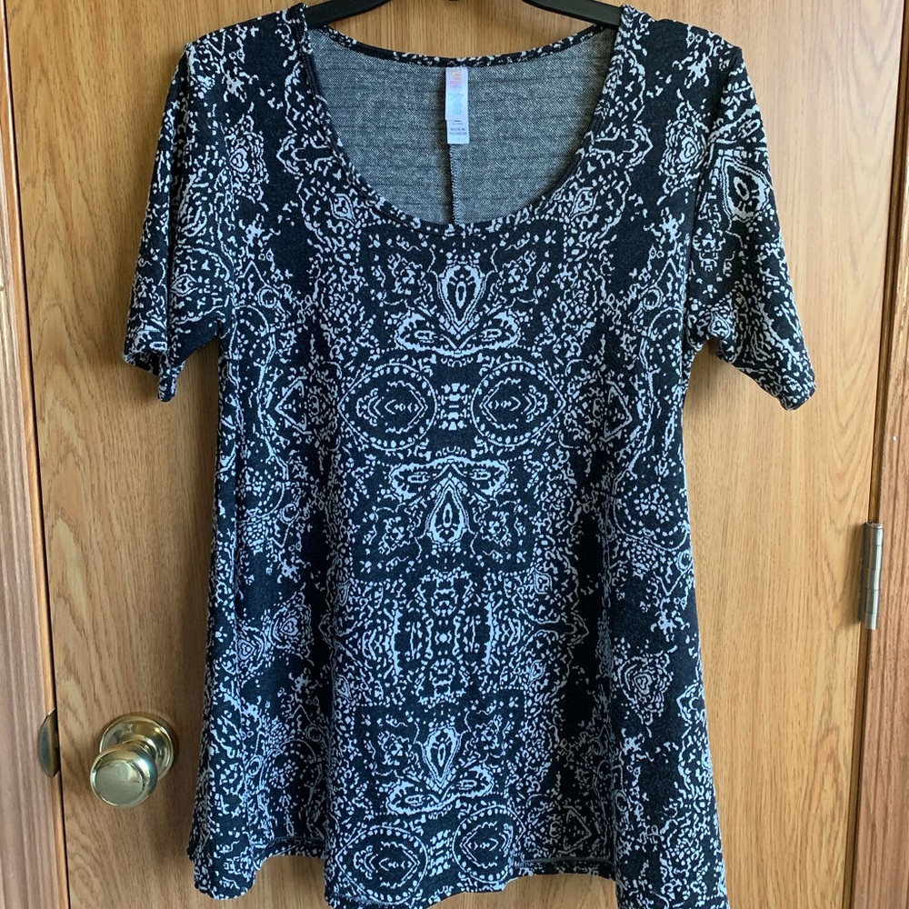 LuLaRoe Black and White Knit Dress sz S